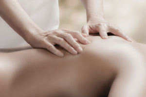 Massage californien à Narbonne 'ia ora na massages
